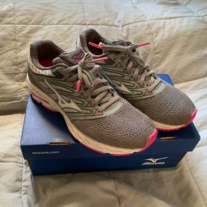 Mizuno Wave Shadow Running Shoes